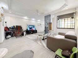Blk 220 Tampines Street 24 (Tampines), HDB 4 Rooms #638788661